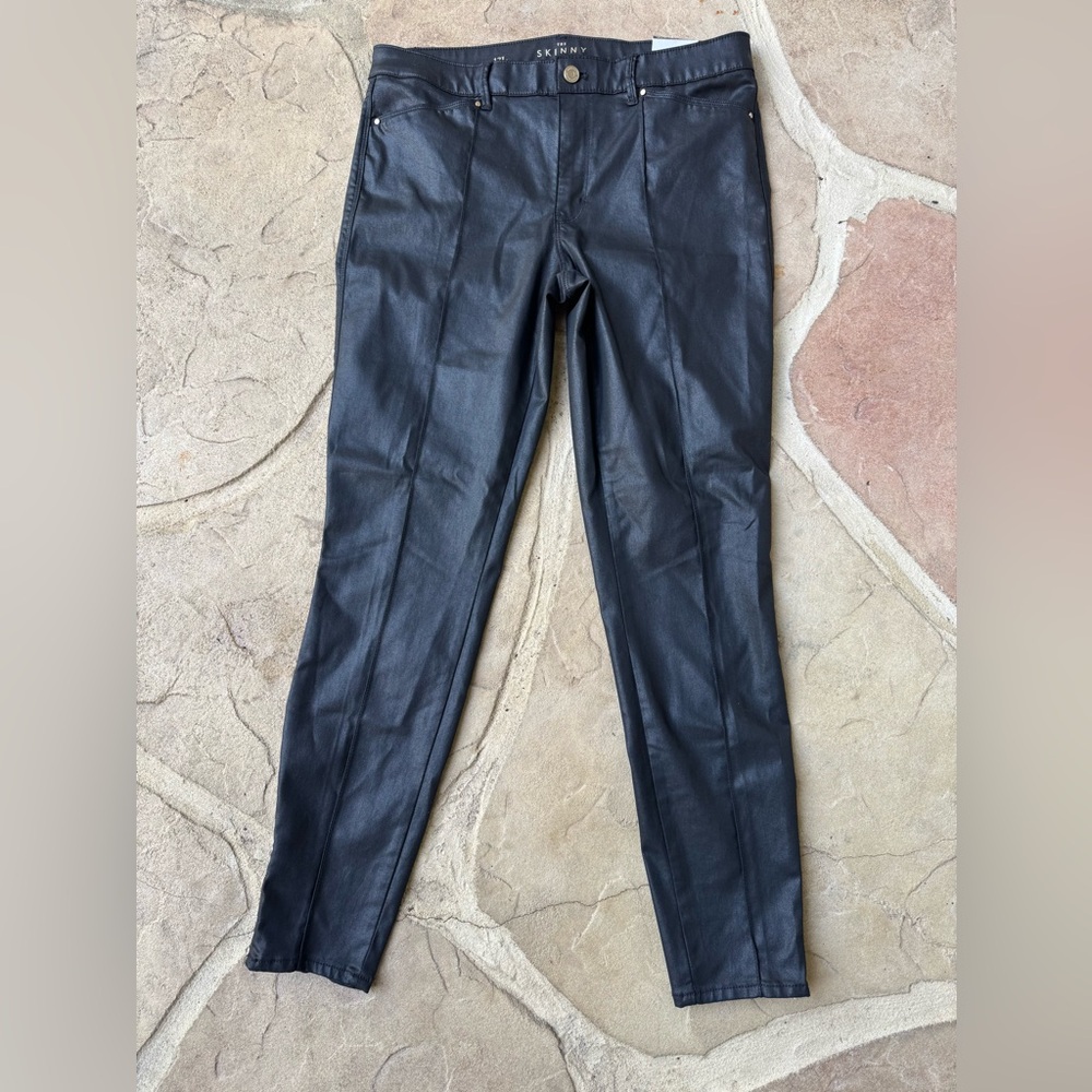 White House Black Market, Black Faux Leather Pants, Skinny, Ankle, Size 12L